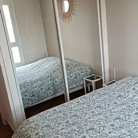 Apartmán Centre Port, 5 Personnes, Parking Inclus - Fr-1-749-105 Agde
